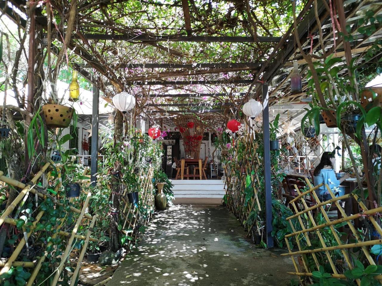 Patty'S Secret Garden Hotell Ko Lanta Exteriör bild